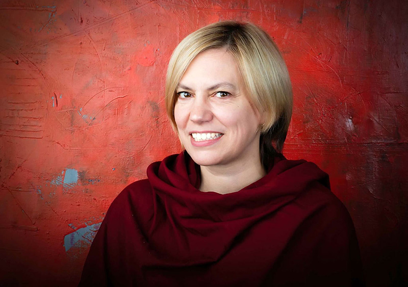 Анна Пармас